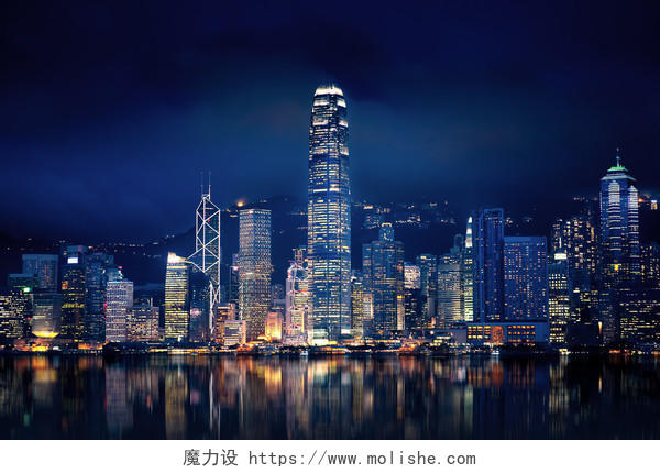 惊人的香港城晚上亮